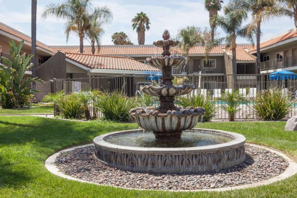 Travelodge by Wyndham Hemet CA Image 14